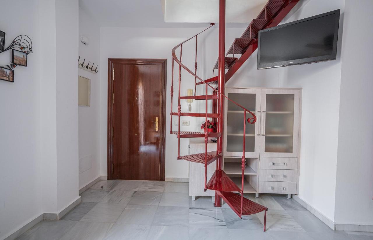 Stay U-Nique Apartment Alonso Benitez Malaga Luaran gambar
